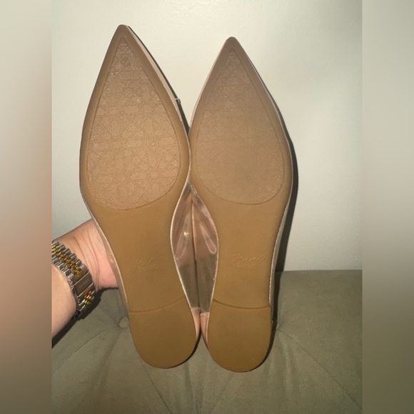 Badgley  Mischka Jewel pointed toe flats size 10 nude/pink color - Picture 4 of 8